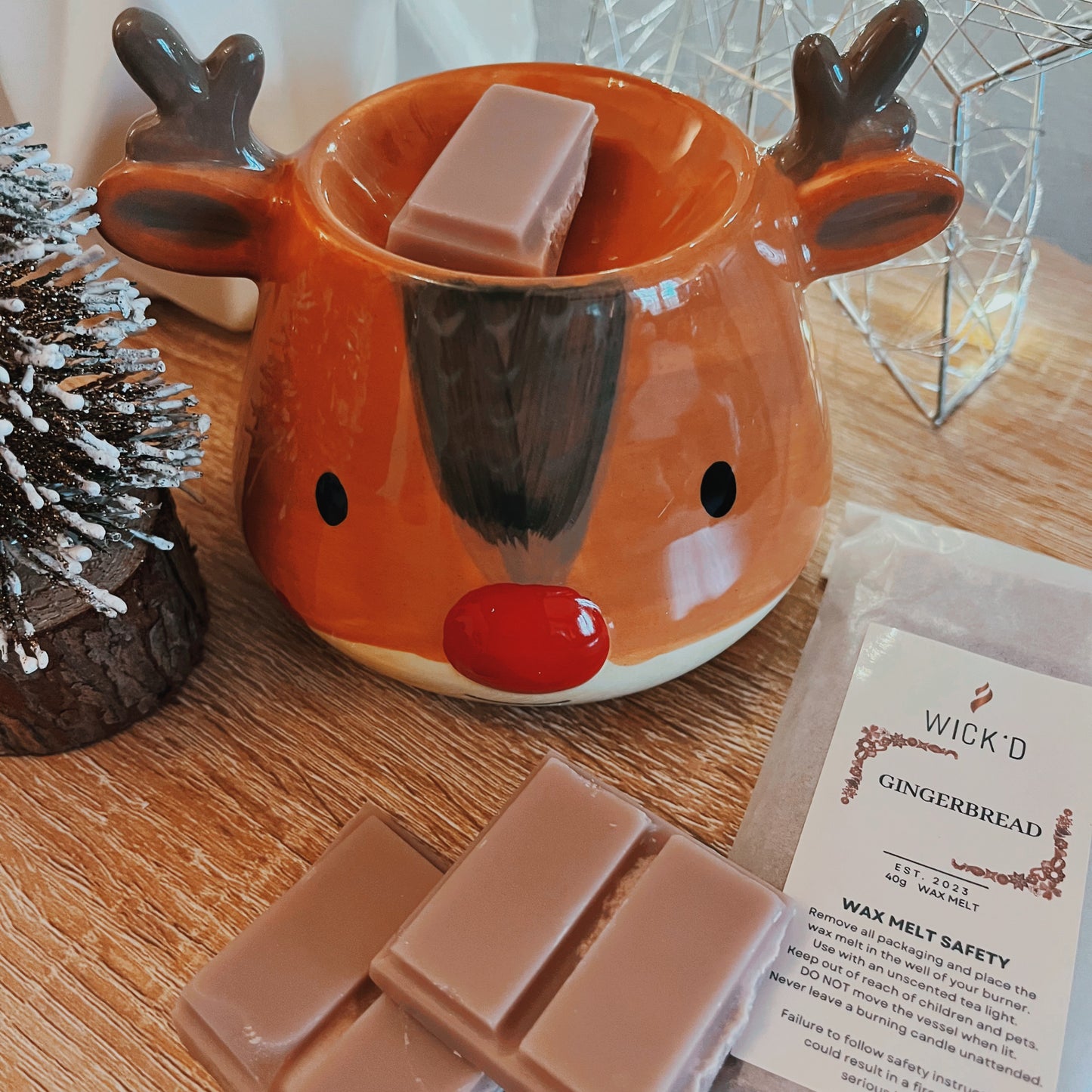 Gingerbread wax melt
